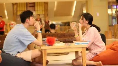 Không Gian Tình Yêu